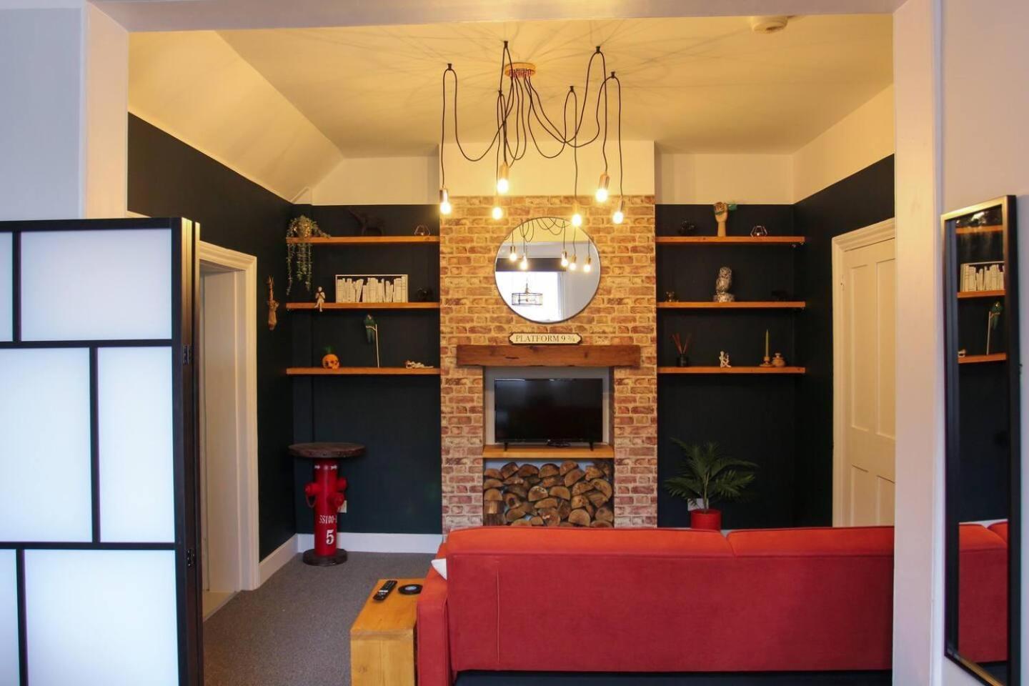 Studio-Sleeps 4-10 Min H Potter-17 Min London Watford  Exteriér fotografie